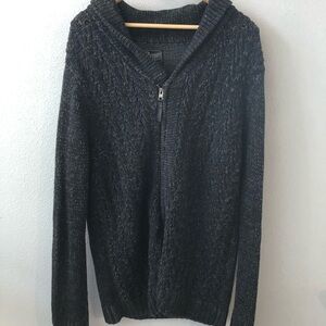 zip up sweater